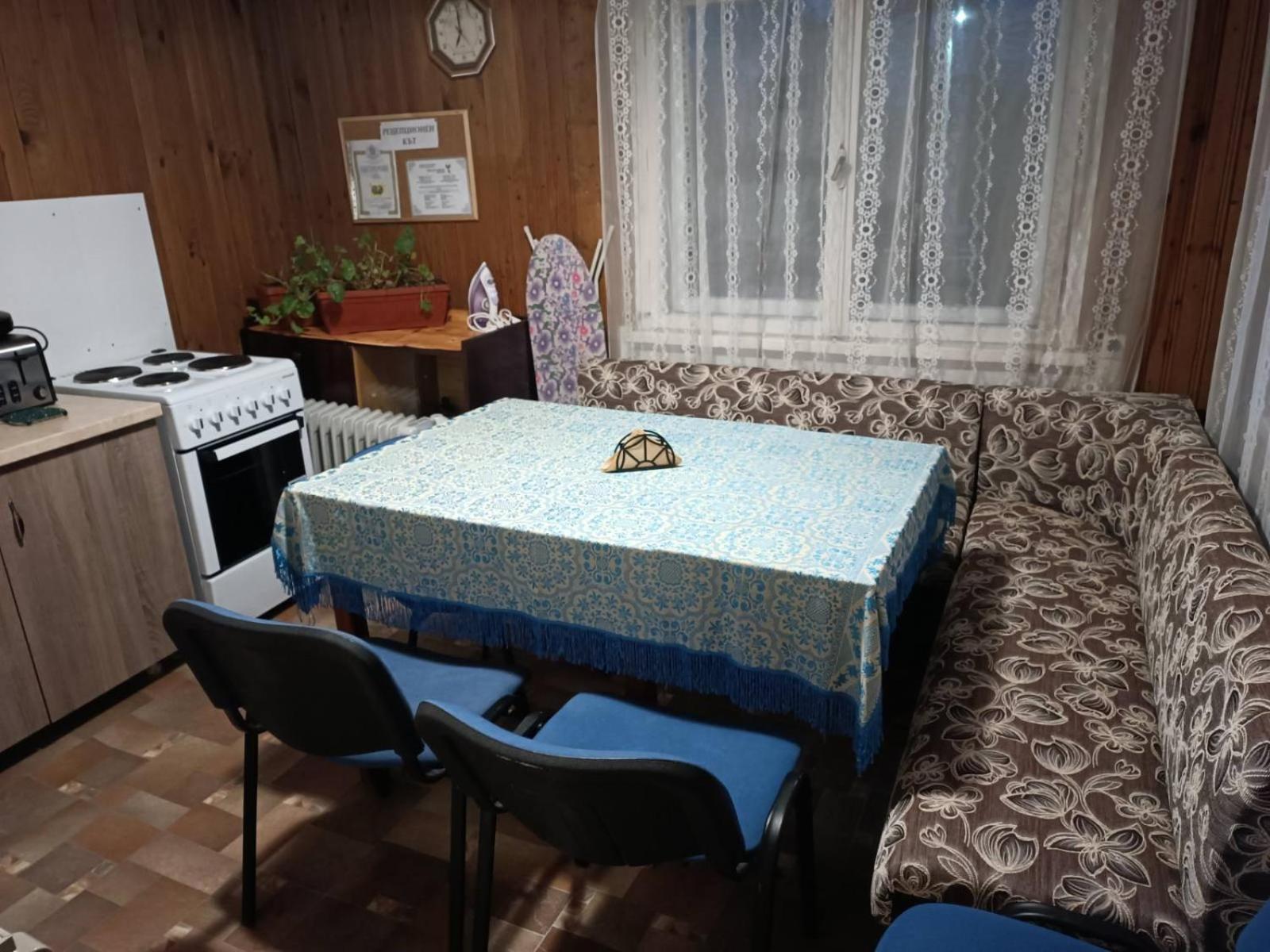 Къща за гости Феникс Копривштица Экстерьер фото